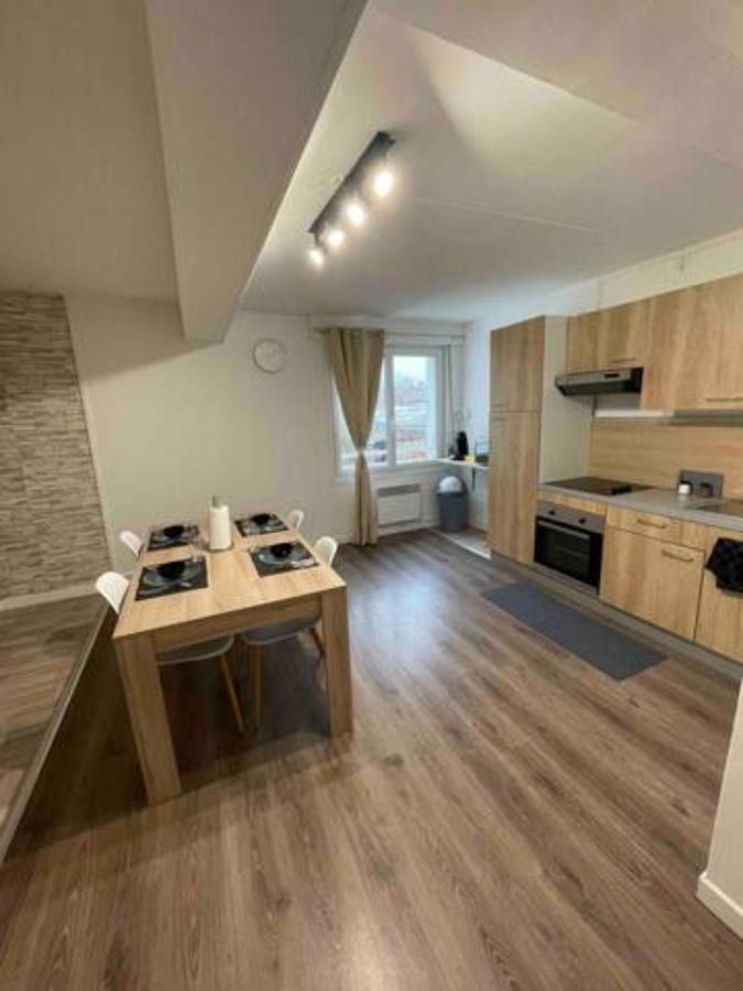 Appartement En Duplex Centre Ville D'Onnaing エクステリア 写真