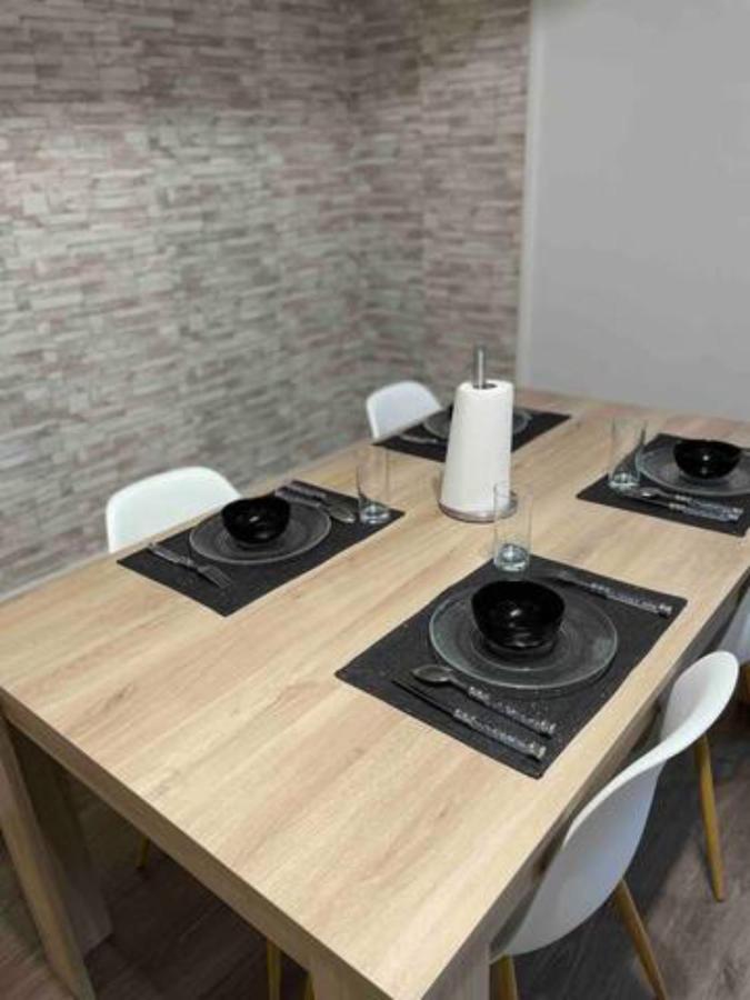 Appartement En Duplex Centre Ville D'Onnaing エクステリア 写真